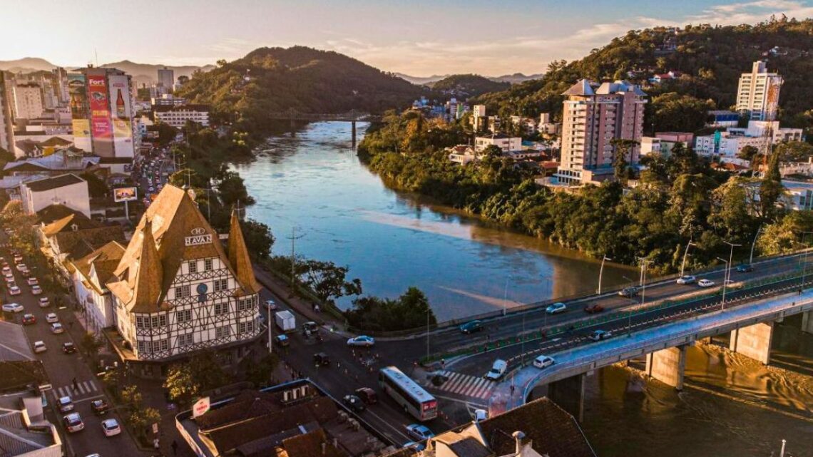 Sebrae/SC e CIMVI impulsionam Turismo e Artesanato no Vale Europeu (2026-2027) Sebrae/SC e CIMVI impulsionam Turismo e Artesanato no Vale Europeu (2026-2027)