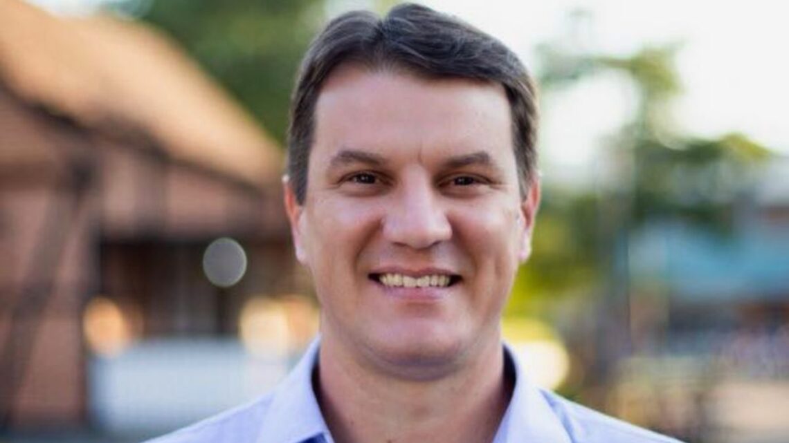 Ex-vereador Douglas Marchetti é convidado a retornar ao PP em Timbó em meio à reorganização partidária