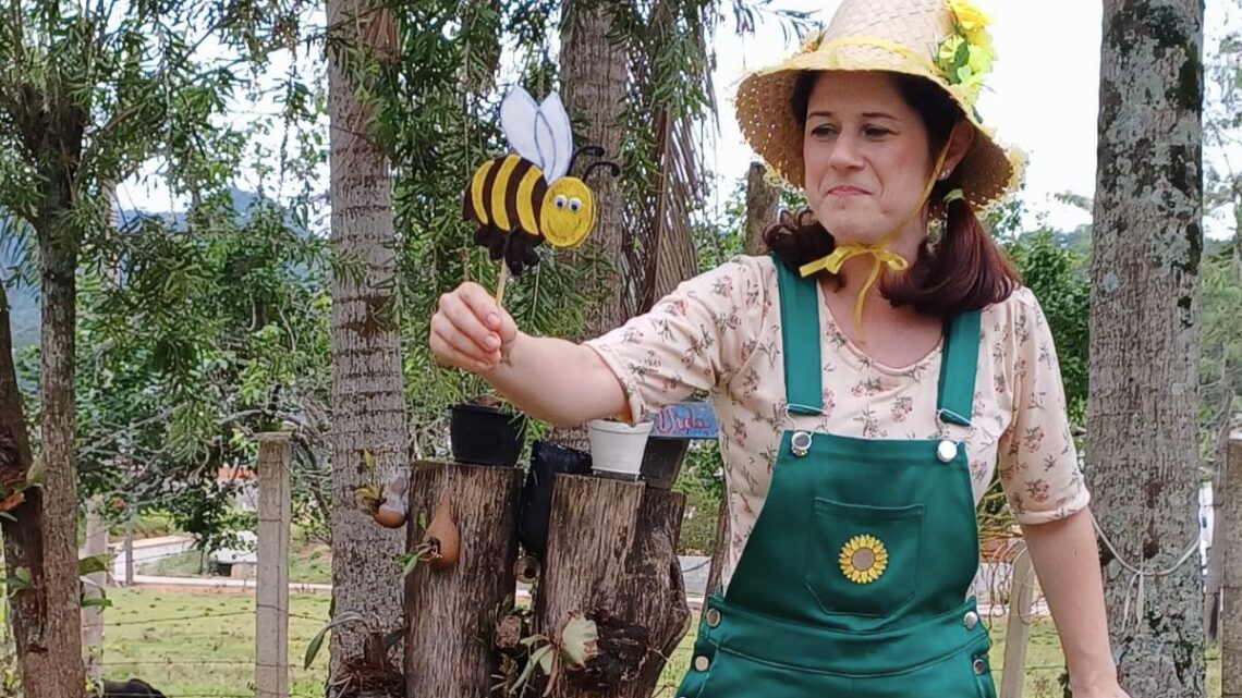 Projeto leva contação de histórias e formação de leitores a cerca de 1.500 crianças no Alto e Médio Vale do Itajaí Projeto leva contação de histórias e formação de leitores a cerca de 1.500 crianças no Alto e Médio Vale do Itajaí