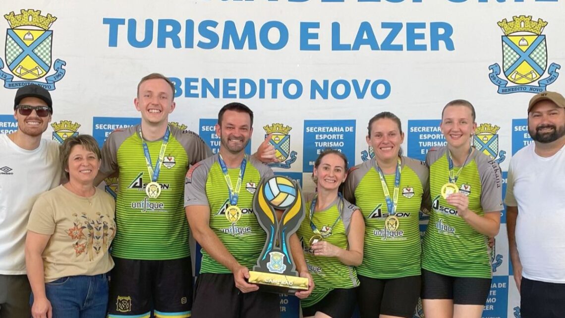 Torneio Municipal Amador de Vôlei de Praia movimentou o domingo em Benedito Novo