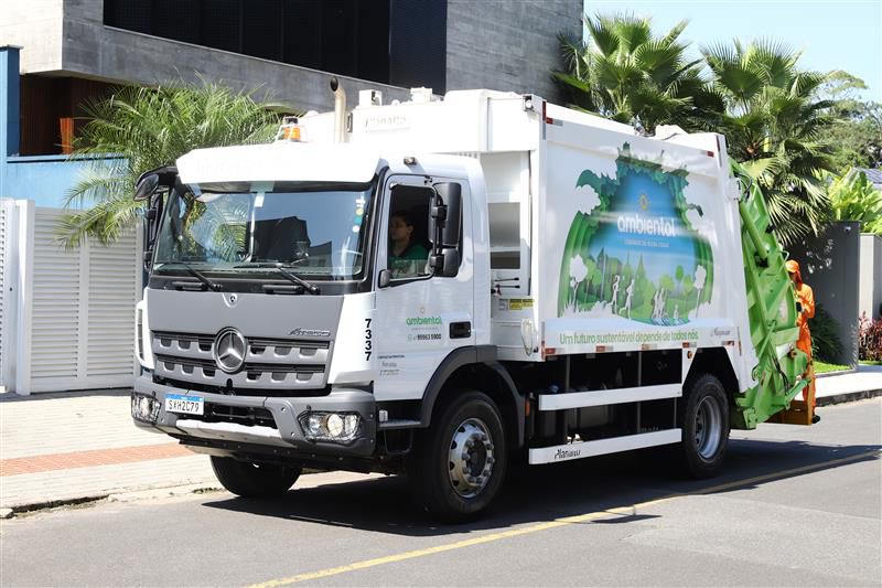 Pneus “inteligentes” entram em teste em Joinville e podem mudar a lógica de custo e segurança na coleta urbana Pneus “inteligentes” entram em teste em Joinville e podem mudar a lógica de custo e segurança na coleta urbana