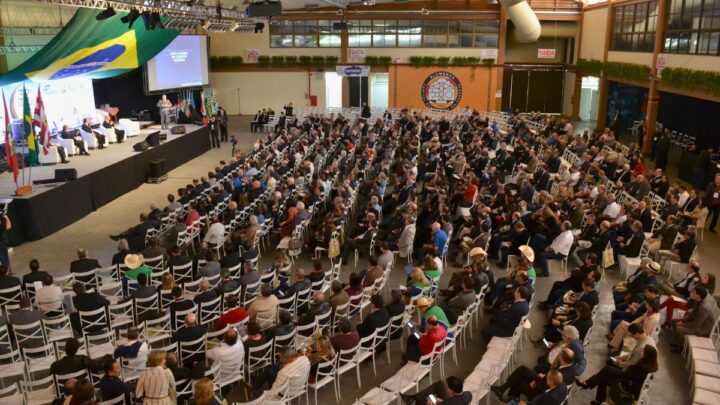 41º Congresso Nacional de Sindicatos Empresariais reúne lideranças em Blumenau