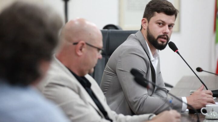 Ministério Público abre inquérito após relatórios da CPI do Esgoto em Blumenau